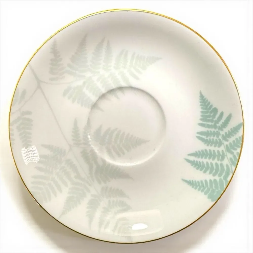 Pair of Vintage Noritake Grand Vert Green Floral Fern Tea Cups and Saucers 4622